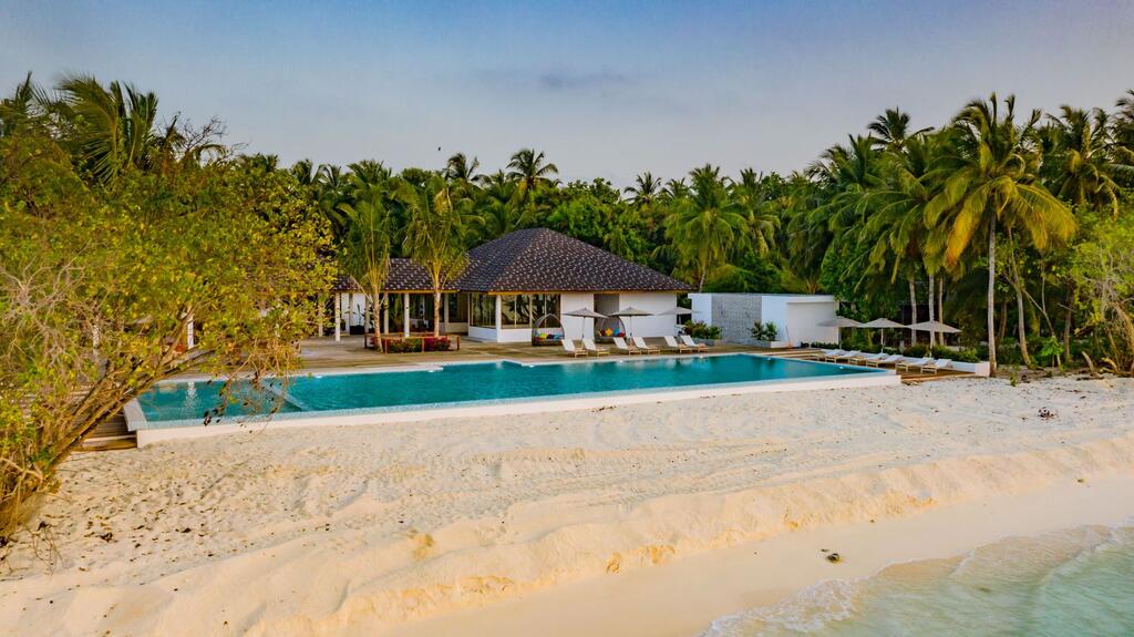 Fiyavalhu Maldives Hotel
