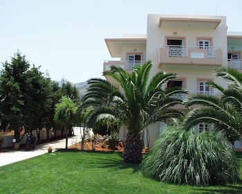 Manolis Apartments (malia)