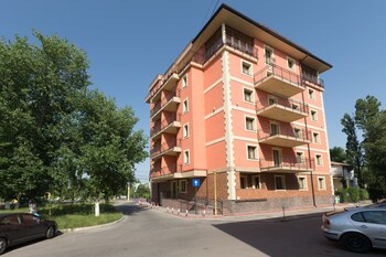 Residence Villa Ovidiu