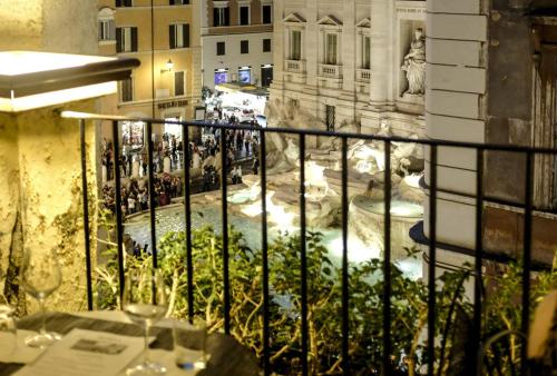 Relais Fontana Di Trevi Hotel