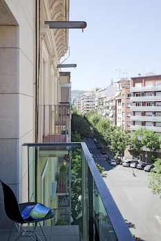 Ainb Sagrada Familia Apartments