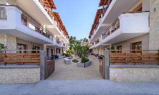 Apanemia Apartments By Flegra Hotels