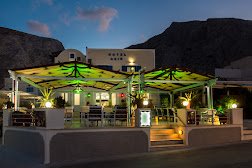 Akis Hotel (Kamari Santorini)