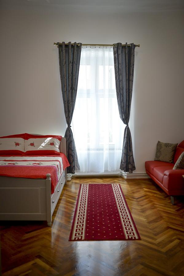 Bălcescu Residence