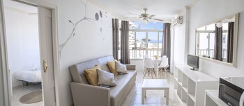 Palm Beach Carihuela Apartments