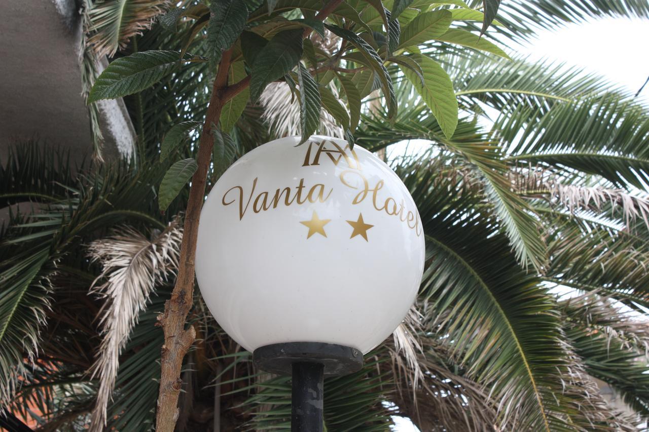 Vanta Hotel