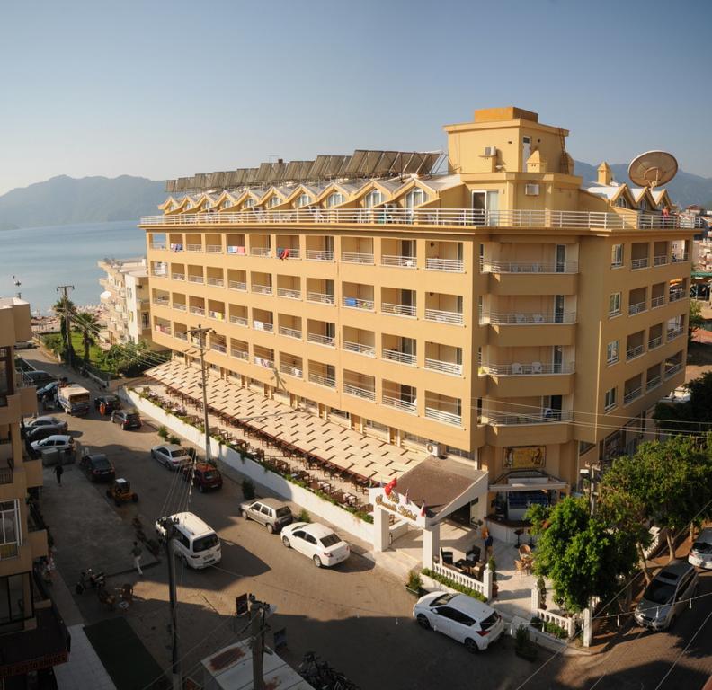 Hotel Mert Seaside