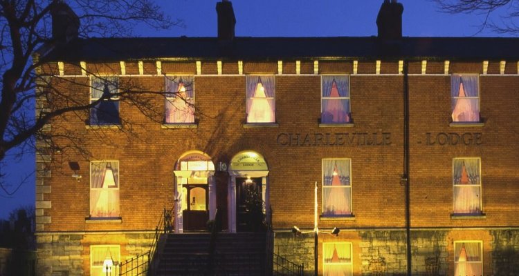 Charleville Lodge Hotel