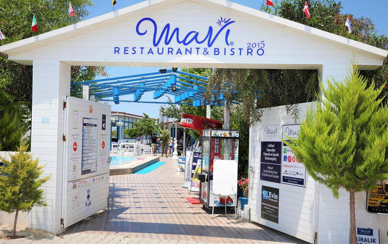 Mavi Restaurant And Bistro Villas