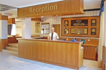 Hotel Avalon
