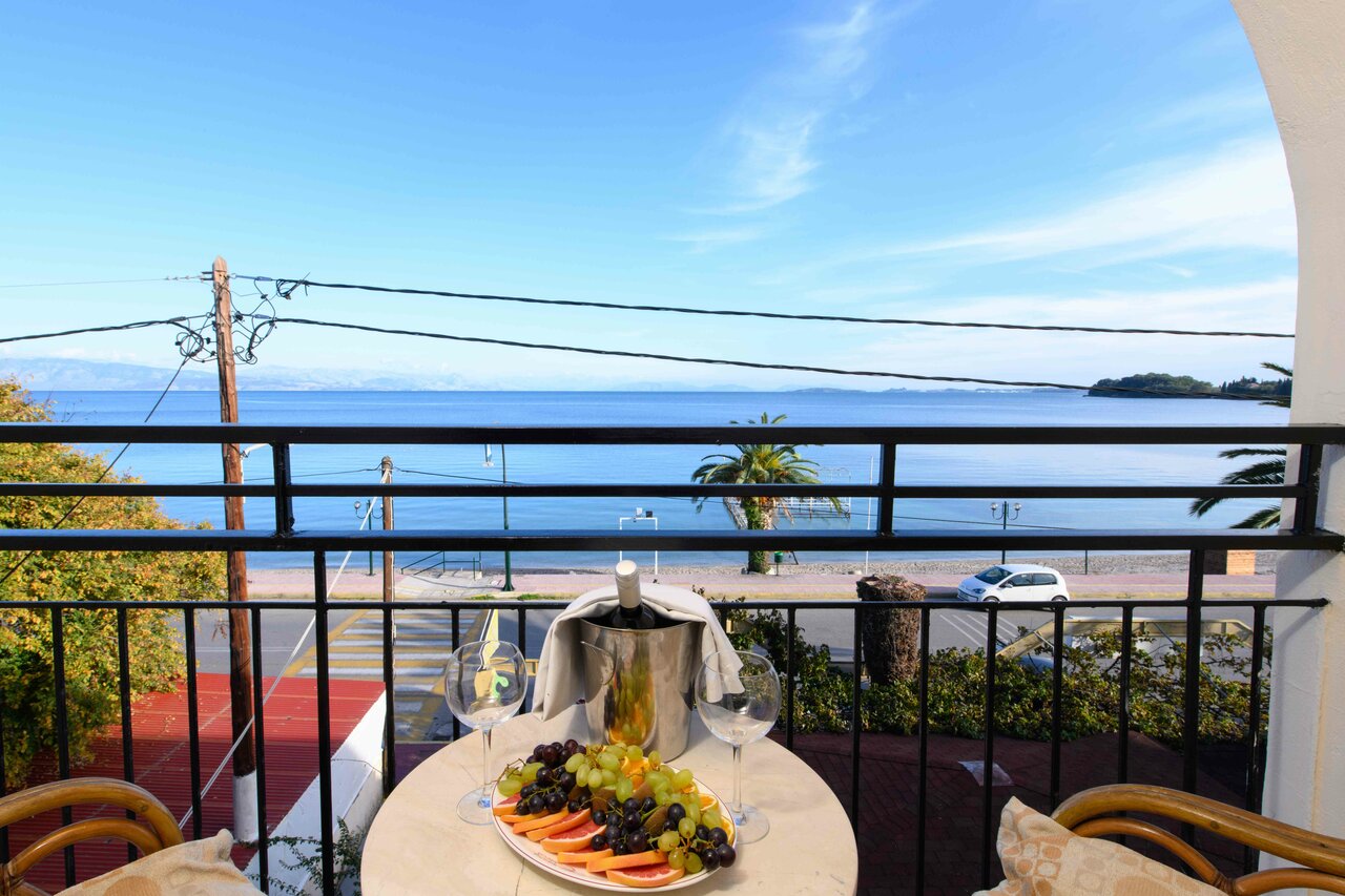 Ipsos Di Mare Beach Hotel Corfu 