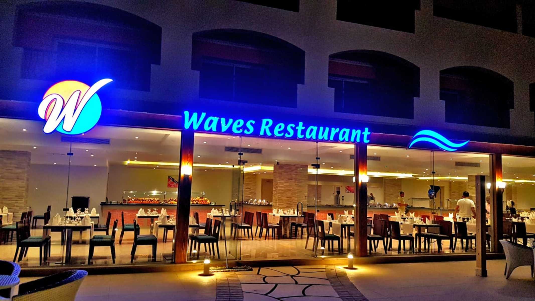 Tropitel Waves Hotel Naama Bay