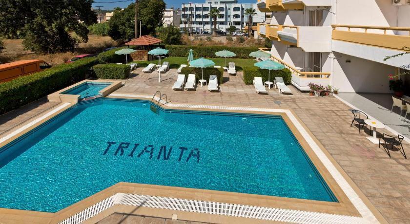 Trianta Hotel