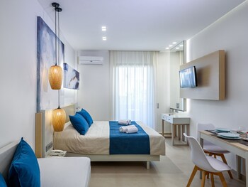 Marinos Beach Hotel-apartments