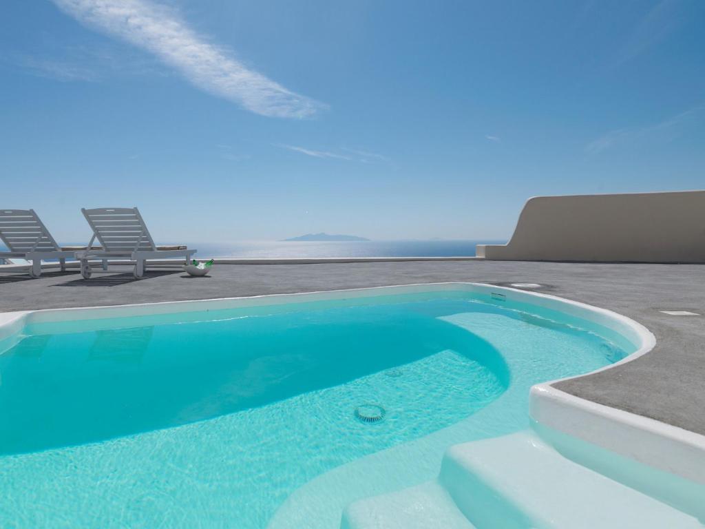 Dome Santorini Resort