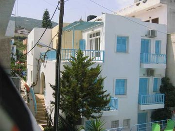 Renia Hotel-apartments