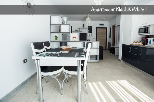 Apartamente Alezzi Black and White