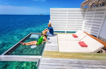 Centara Grand Island Resort And Spa Maldives