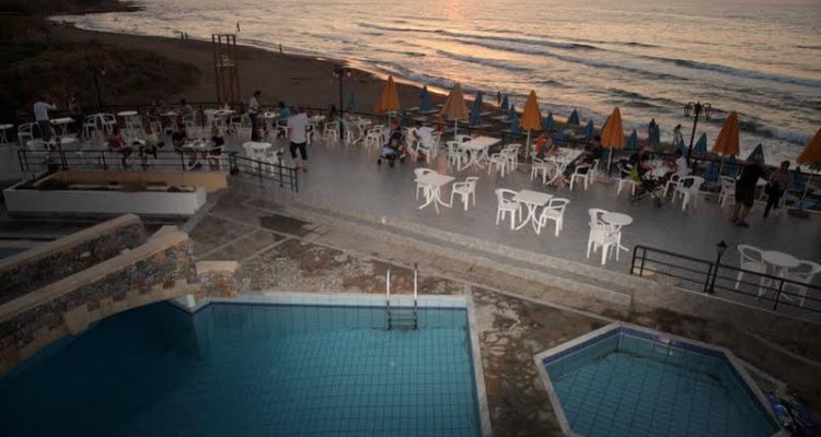 Dedalos Beach Hotel