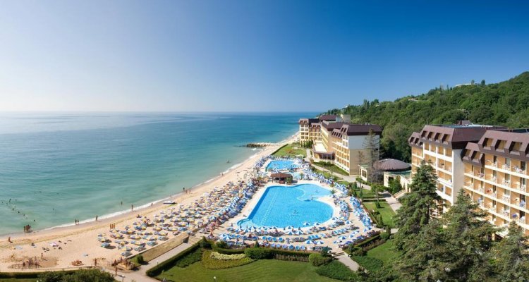 Riviera Beach Hotel & SPA