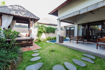 Aldeoz Grand Kancana Villa Bali