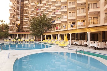 Monte Carlo Hotel - All Inclusive