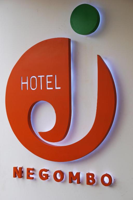 Hotel J