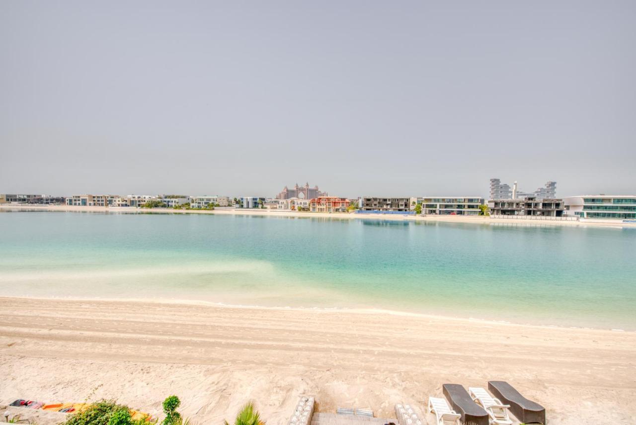 Regal 5br Villa In Frond K Palm Jumeirah By Deluxe Holiday Homes