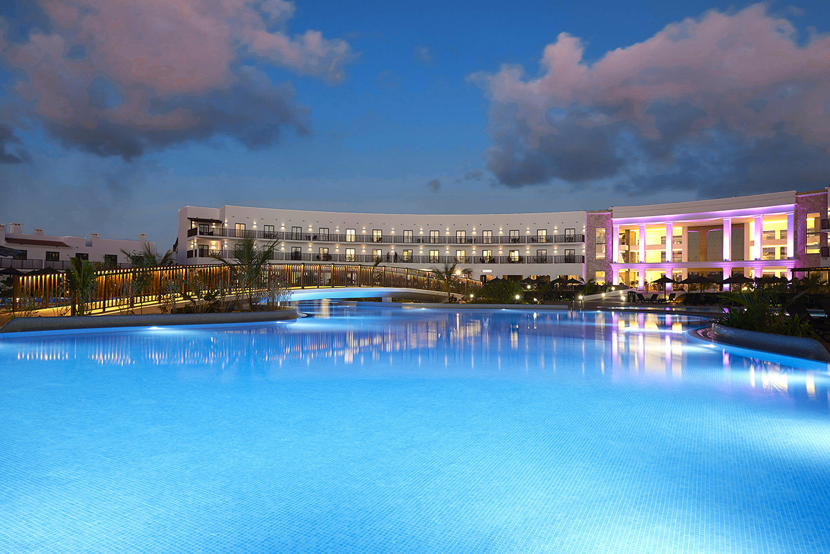 Melia Dunas Beach Resort & Spa