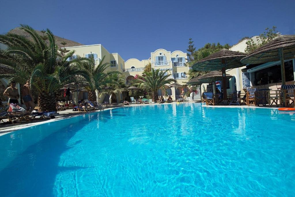 Zephyros Hotel (Kamari Santorini)