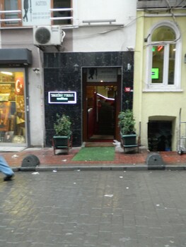 Taksim Pera Suites