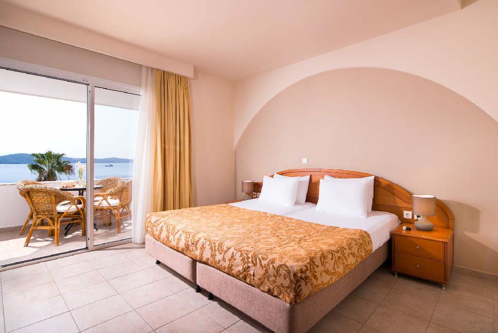 Alexandros Palace Hotel  Suites
