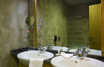 Al Khoory Hotel Apartments, Al Barsha