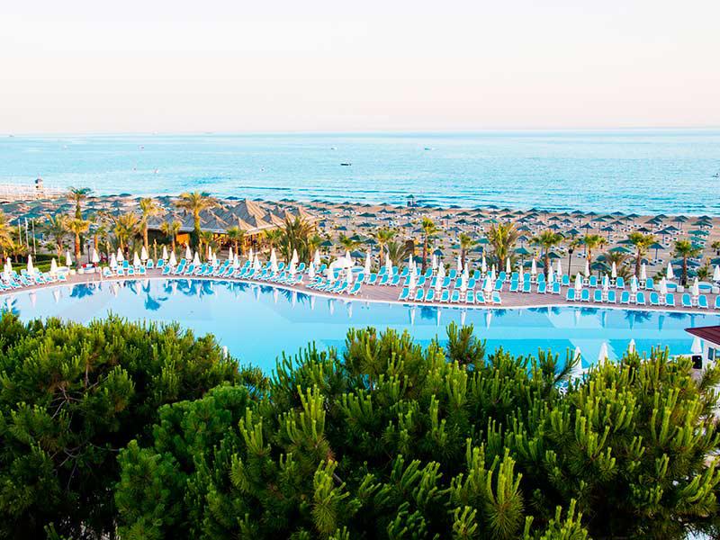 Paloma Oceana Resort 