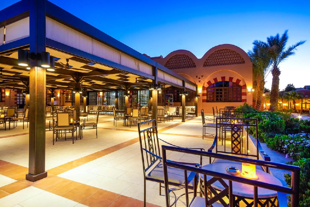 Jaz Makadi Oasis Resort Club 5*