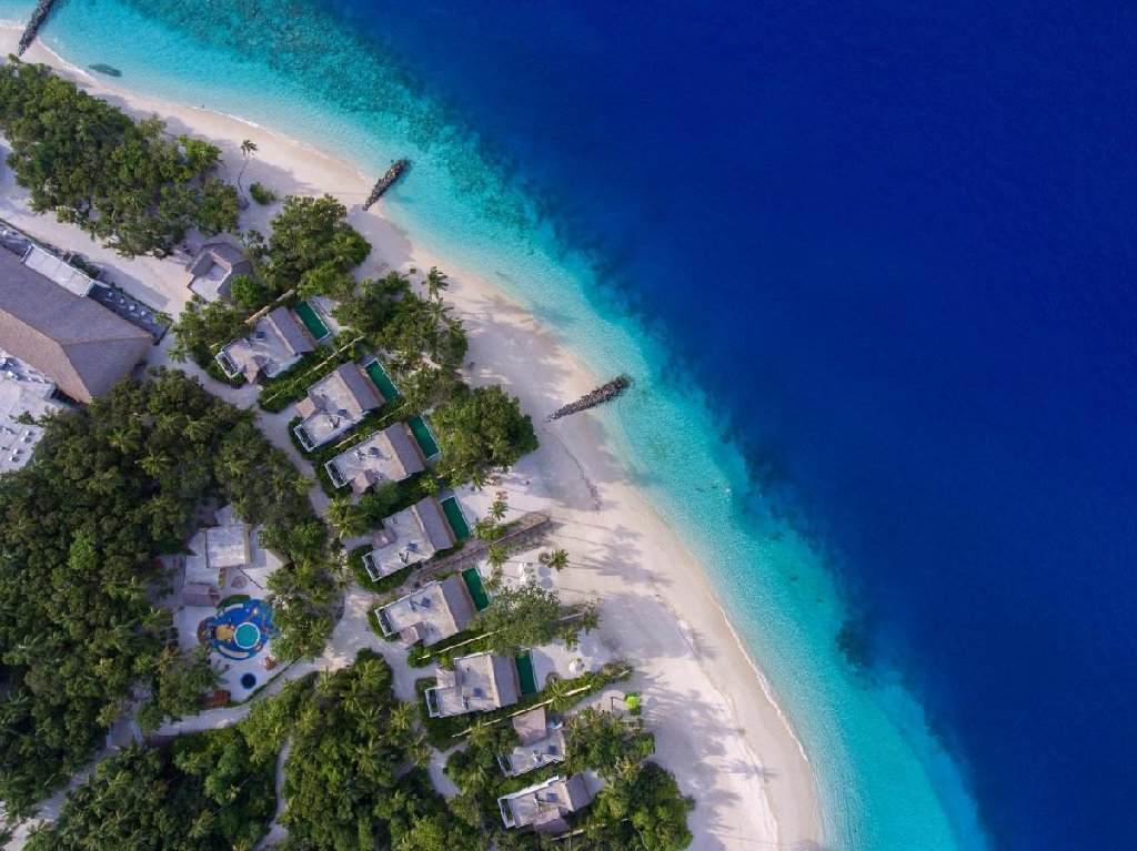 Emerald Maldives Resort and Spa