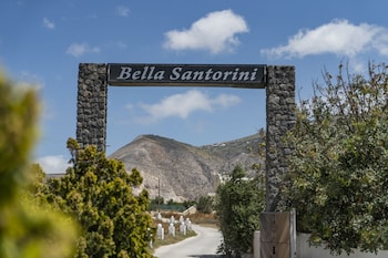 Bella Santorini