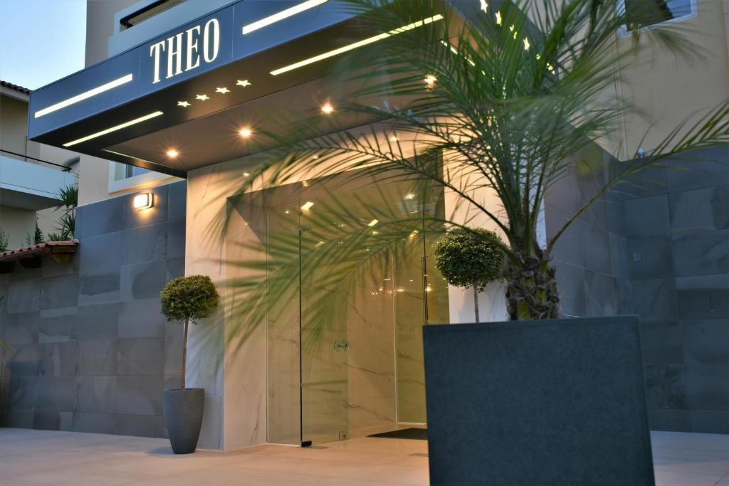 Theo Hotel