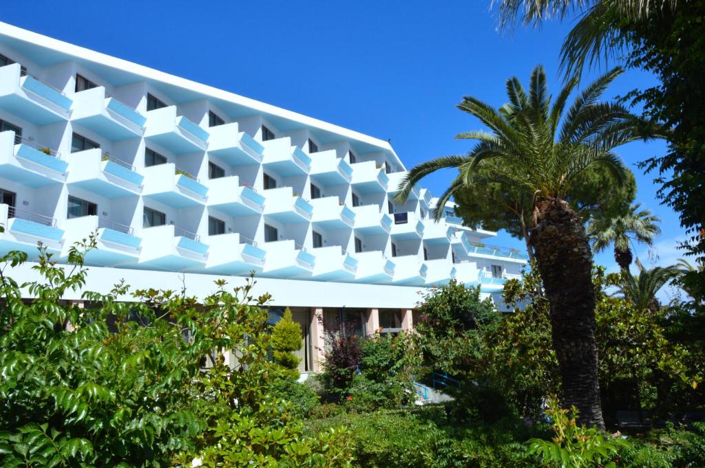 Blue Horizon Beach Resort