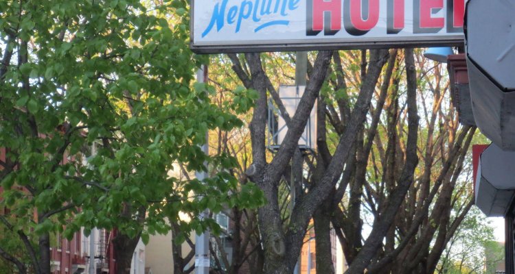 Neptune Hotel