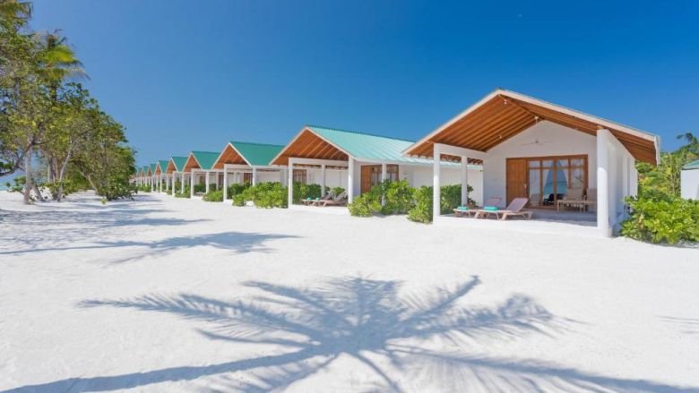 Innahura Island Resort