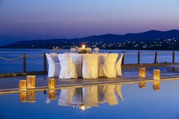 Poseidon Of Paros Resort & Spa