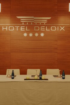 Deloix Aqua Center Hotel