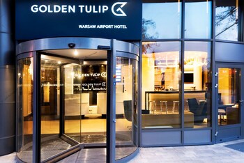 Golden Tulip Airport
