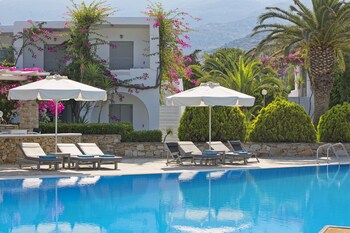 Dionysos Seaside Resort
