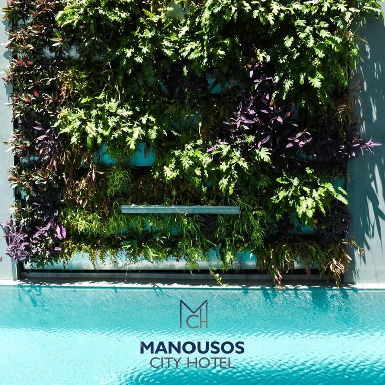 Manousos City Hotel