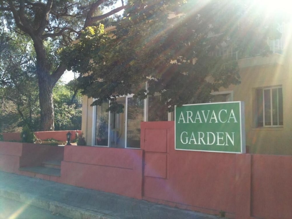 Hotel Aravaca Garden
