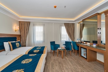 The Byzantium Hotel And Suites