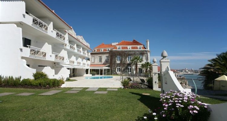 The Albatroz Hotel