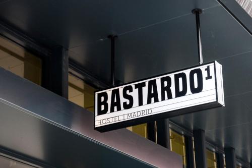 Bastardo Hostel